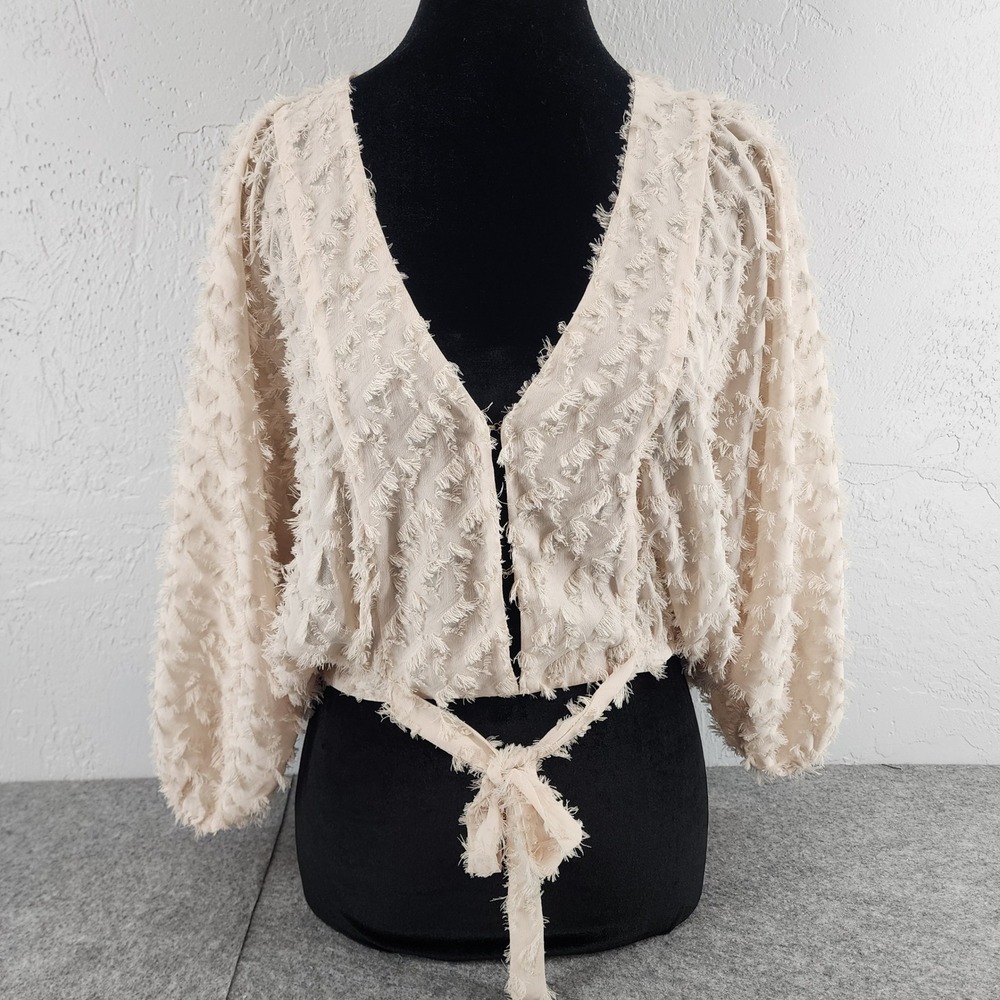 ASTR The Label Cream Textured Sheer Mesh Ruffle Long Sleeve Blouse Womens XS
